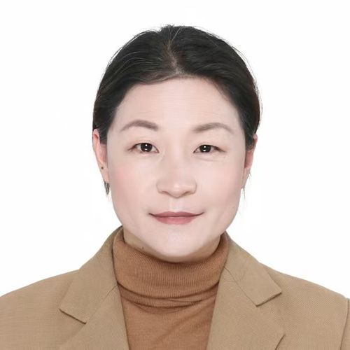 Speaker profile image for Becky (Jinan) Zhao