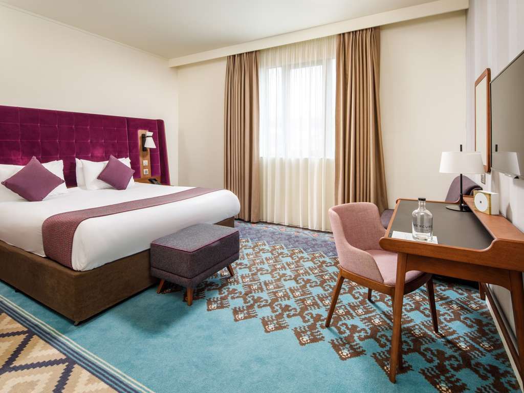 mercure london bridge