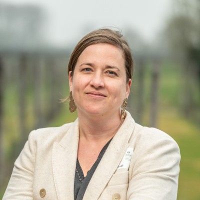 Speaker profile image for Anne Widart