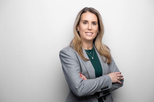 Speaker profile image for Karina Zimerfeld