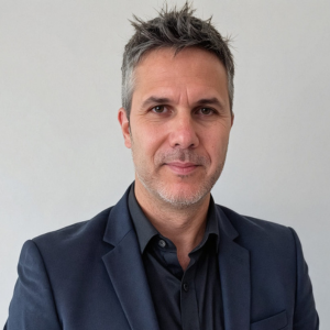 Speaker profile image for Alexandre Bastos