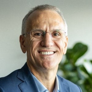 Speaker profile image for Aur&eacute;lio Pavinato