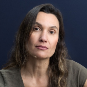 Speaker profile image for Nat&aacute;lia Marcassa