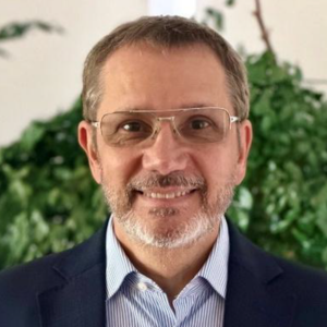 Speaker profile image for Ricardo Nascimbeni