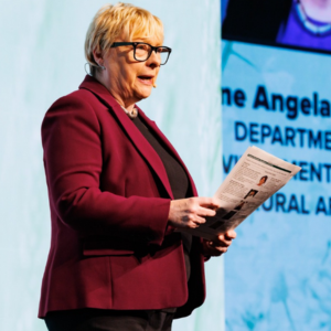 Defra Minister Dame Angela Eagle reaffirms commitment to Agri-Tech sector at World Agri-Tech
