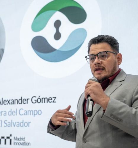 Edwin Alexander Gómez Medrano