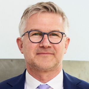 Speaker profile image for Helge Daebel
