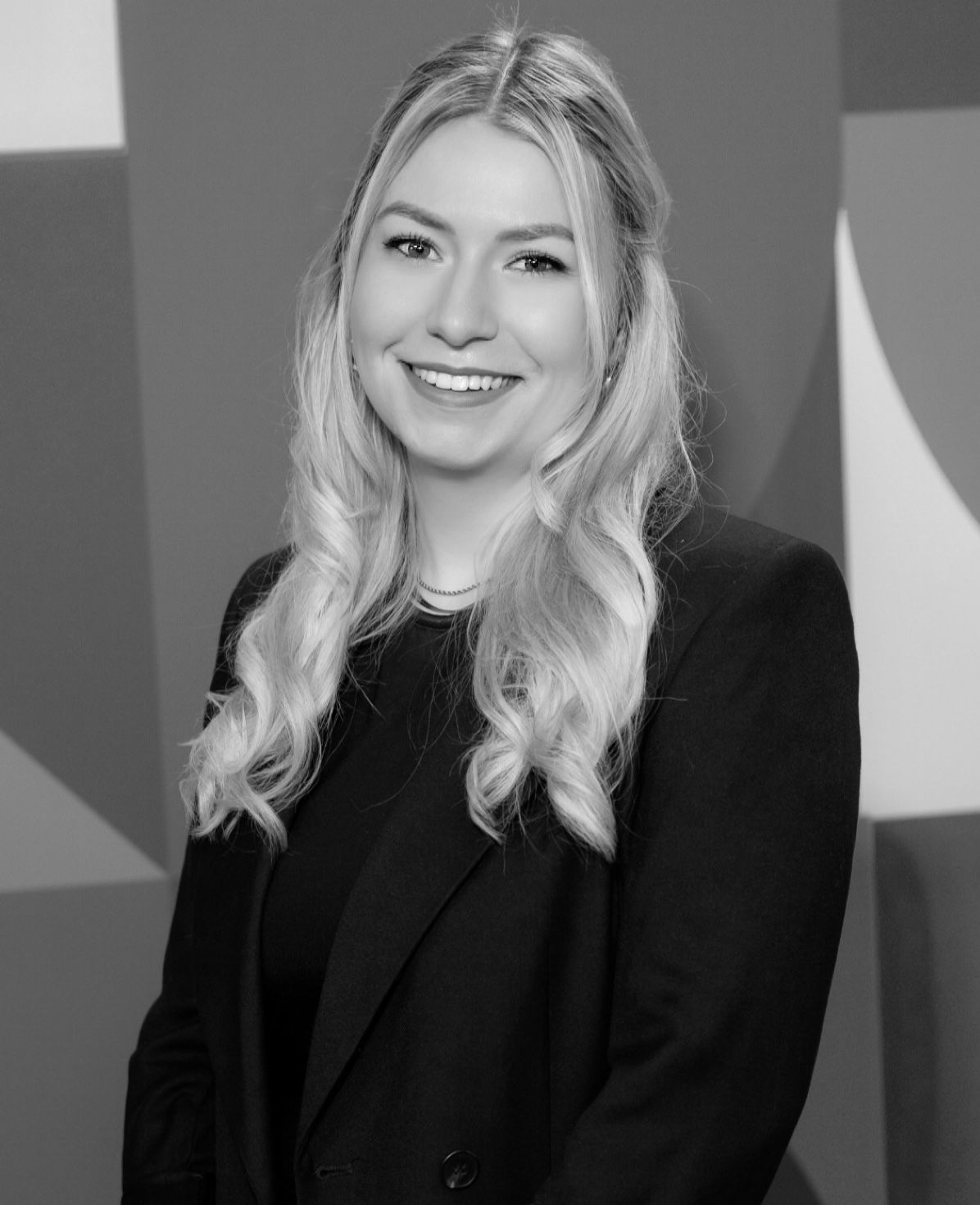 Jasmin Mathans - CloserStill Media 