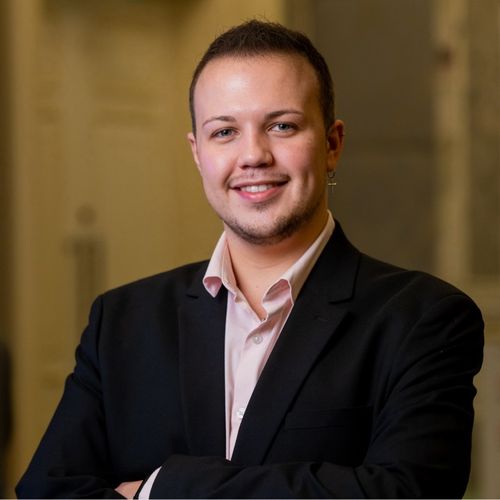 Luke Beisiegel  - CloserStill Media 